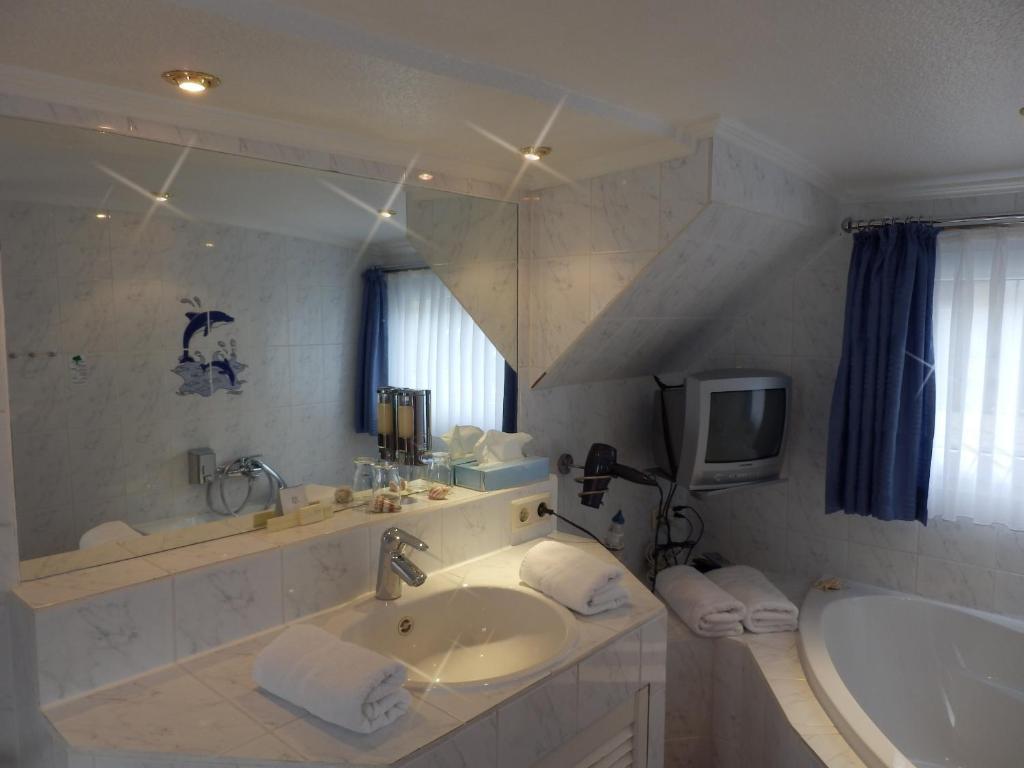 Hotelschiff Perle Hotel na wodzie